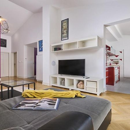 Apartment Iriska Novigrad Istria エクステリア 写真