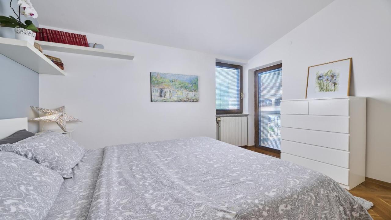 Apartment Iriska Novigrad Istria エクステリア 写真